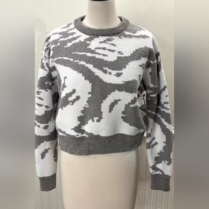 Gray and White Patterned Women's Sweater